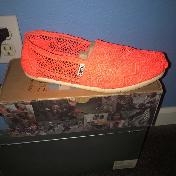 3 Pairs Of Toms - Picture 3 of 8